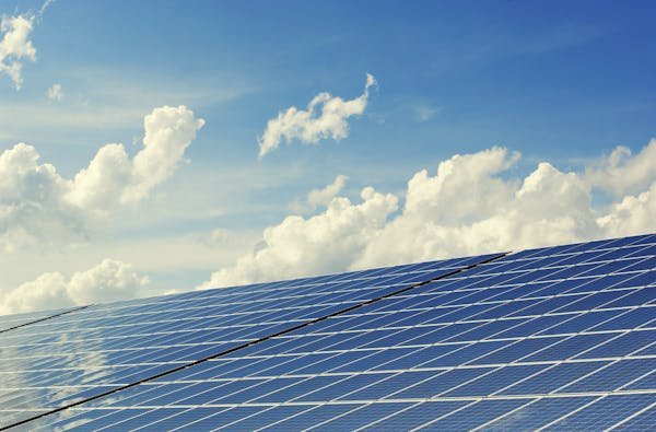 Libérez votre potentiel : l'autonomie solaire simplifiée