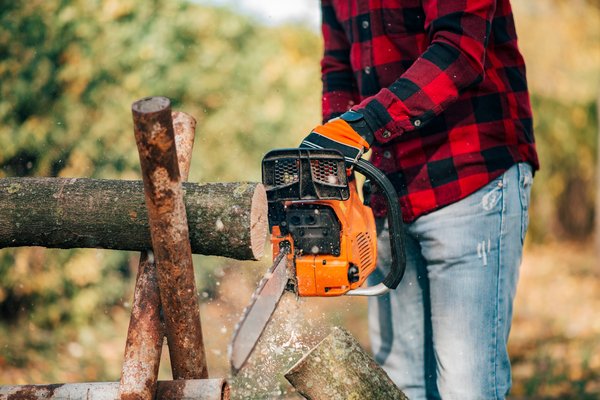 Top 5 avantages de la scie à chevalet pour tronçonneuse uxon premium